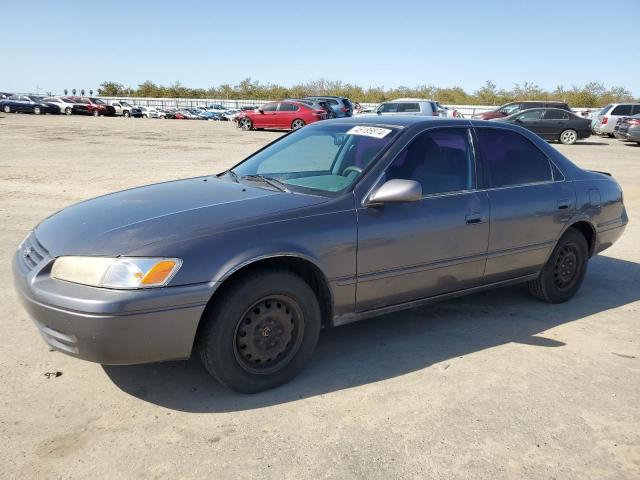 1998 TOYOTA CAMRY CE, 