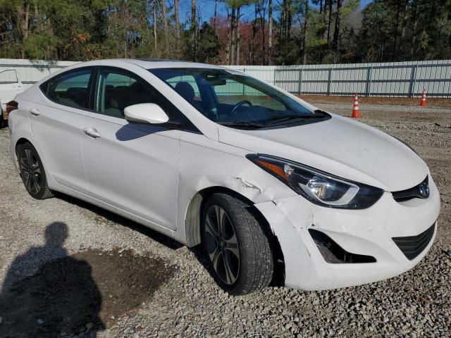 KMHDH4AH6FU229740 - 2015 HYUNDAI ELANTRA SE WHITE photo 4