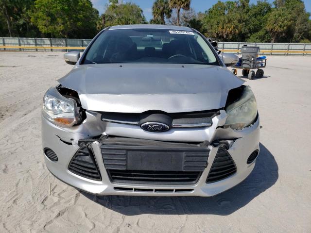 1FADP3F27EL233814 - 2014 FORD FOCUS SE SILVER photo 5