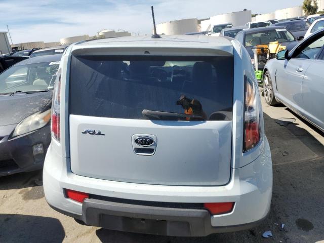 KNDJT2A20A7164543 - 2010 KIA SOUL + SILVER photo 6