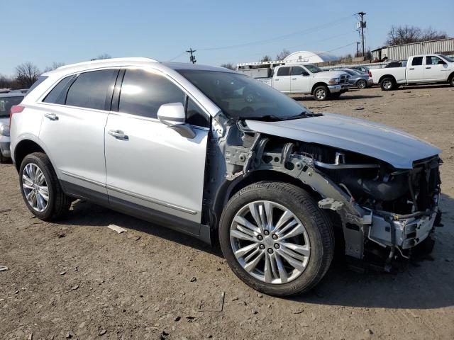 1GYKNFRS3KZ159055 - 2019 CADILLAC XT5 PREMIUM LUXURY SILVER photo 4