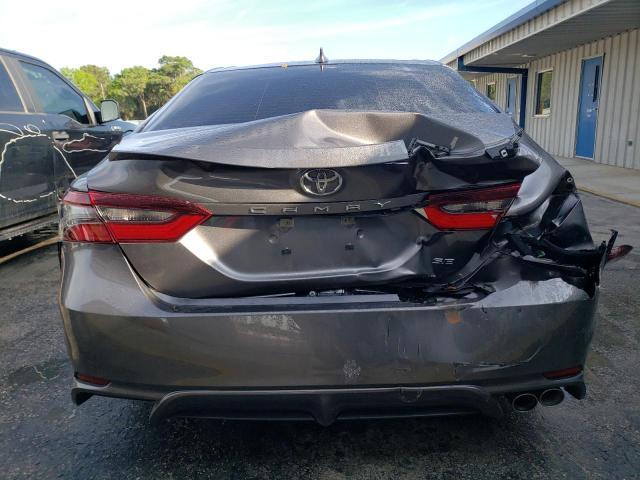 4T1T11AK0PU764428 - 2023 TOYOTA CAMRY SE NIGHT SHADE GRAY photo 6