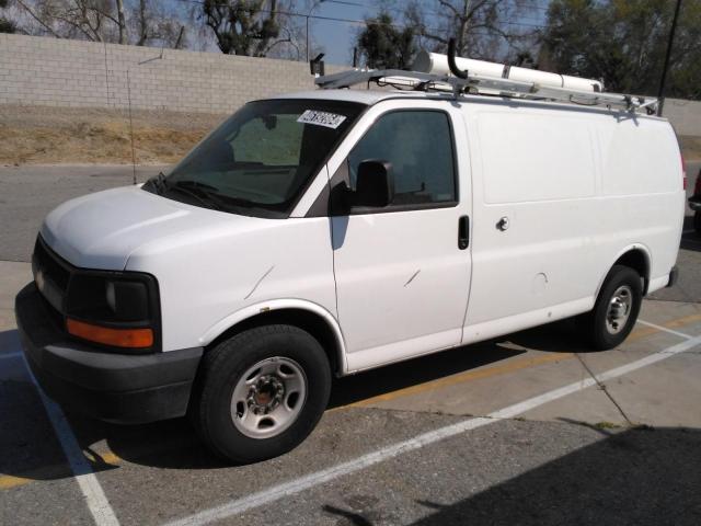 1GCWGFCB8D1902269 - 2013 CHEVROLET EXPRESS G2 WHITE photo 1