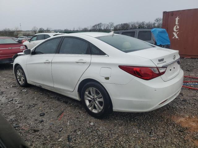 5NPEB4AC6CH492461 - 2012 HYUNDAI SONATA GLS WHITE photo 2