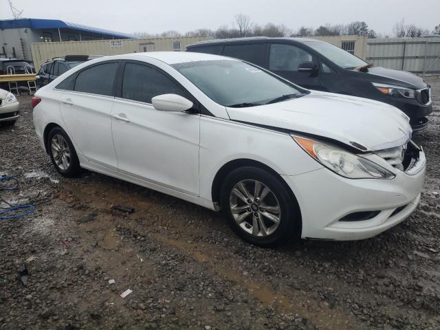 5NPEB4AC6CH492461 - 2012 HYUNDAI SONATA GLS WHITE photo 4