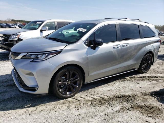 5TDXRKECXNS132397 - 2022 TOYOTA SIENNA XSE SILVER photo 1