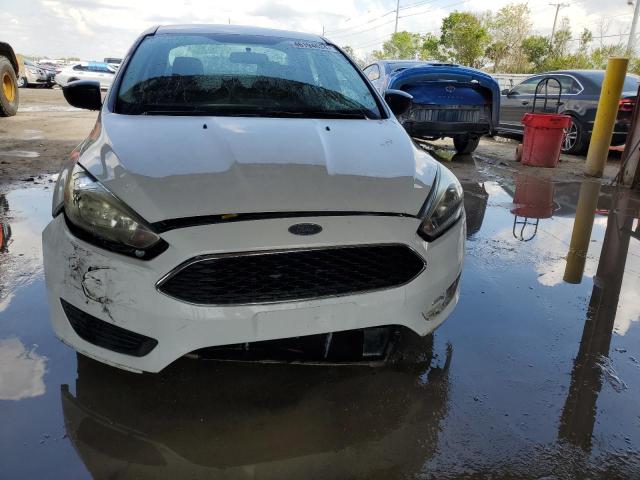 1FADP3E22FL286102 - 2015 FORD FOCUS S WHITE photo 5