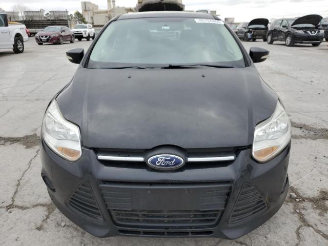 1FADP3K25EL301176 - 2014 FORD FOCUS SE BLACK photo 5