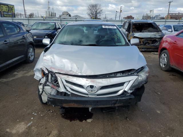 2T1BU4EE1CC835818 - 2012 TOYOTA COROLLA BASE SILVER photo 5