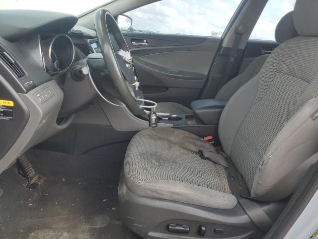 5NPEB4AC7CH358428 - 2012 HYUNDAI SONATA GLS SILVER photo 7