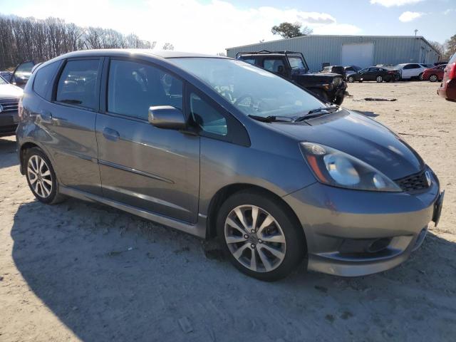 JHMGE8H67DC011278 - 2013 HONDA FIT SPORT ნაცრისფერი ფოტო 4