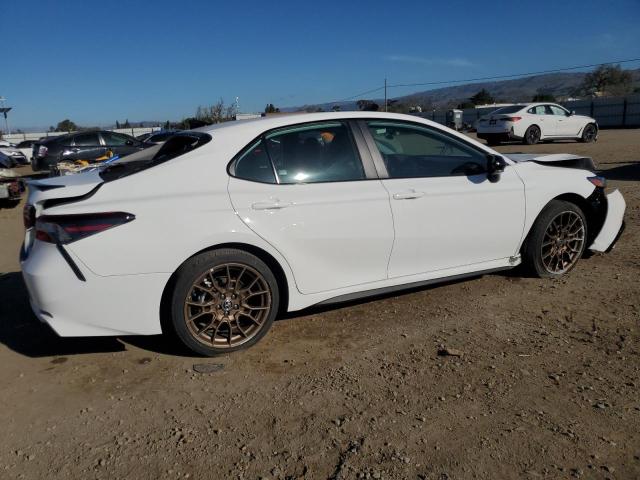 4T1G31AK2PU051316 - 2023 TOYOTA CAMRY SE NIGHT SHADE WHITE photo 3