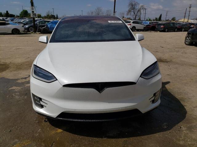 5YJXCBE27JF114172 - 2018 TESLA MODEL X WHITE photo 5