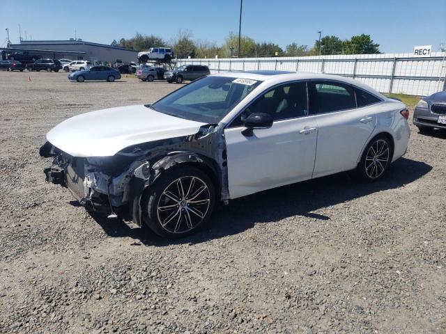 2019 TOYOTA AVALON XLE, 