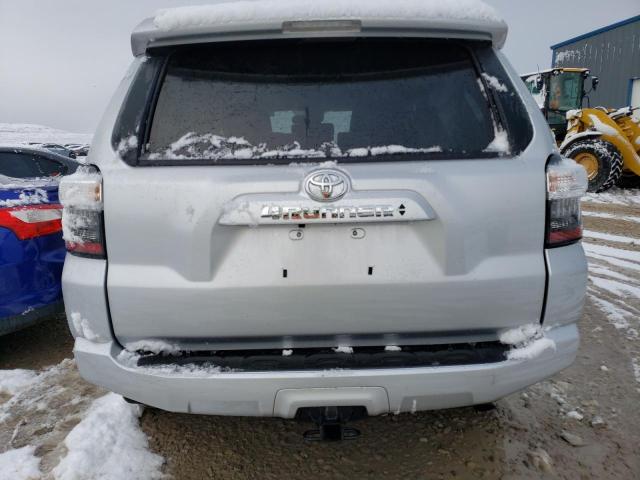 JTEMU5JR2N6064203 - 2022 TOYOTA 4RUNNER SR5/SR5 PREMIUM SILVER photo 6