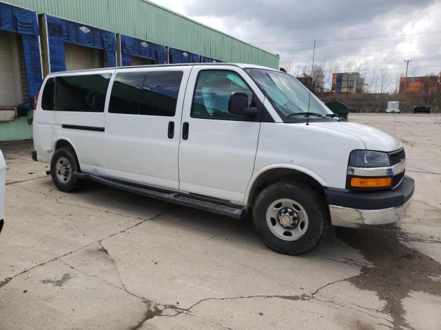 1GBZGPFG9G1276251 - 2016 CHEVROLET EXPRESS G3 LT WHITE photo 4