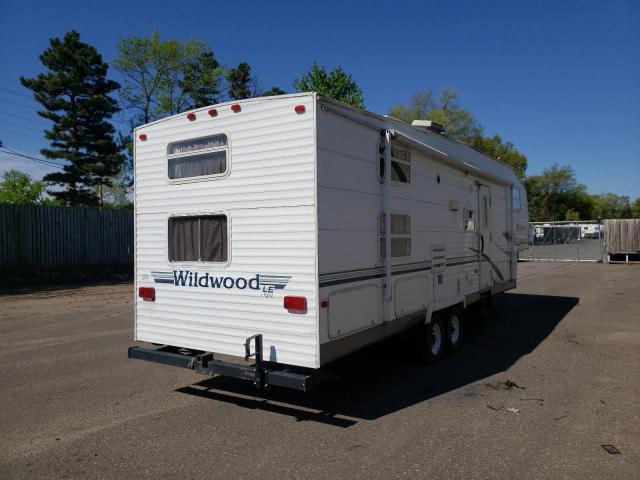 4X4FWDF205R334442 - 2005 WILDWOOD 5TH WHEEL WHITE photo 4