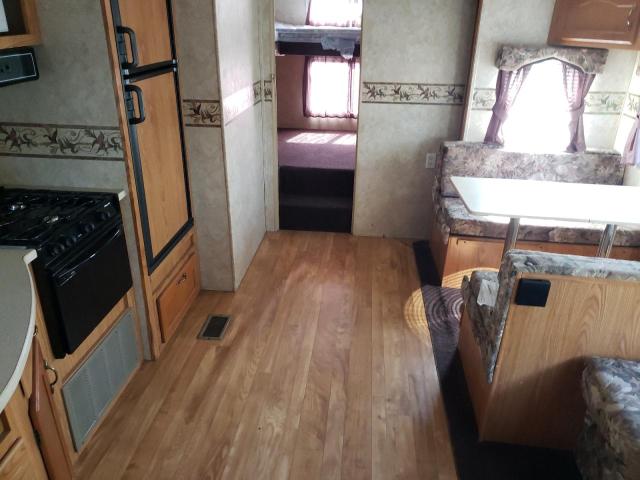 4X4FWDF205R334442 - 2005 WILDWOOD 5TH WHEEL WHITE photo 6