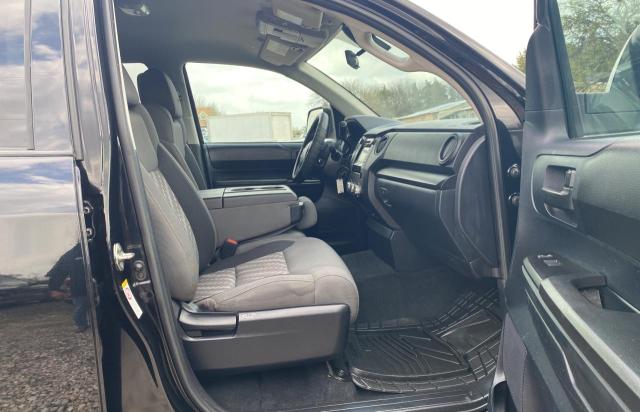 5TFRM5F19KX141877 - 2019 TOYOTA TUNDRA DOUBLE CAB SR/SR5 BLACK photo 5