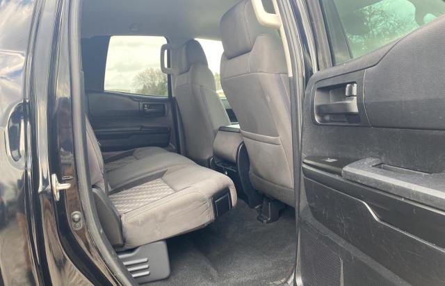 5TFRM5F19KX141877 - 2019 TOYOTA TUNDRA DOUBLE CAB SR/SR5 BLACK photo 6