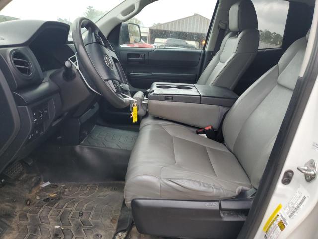 5TFRM5F18KX135567 - 2019 TOYOTA TUNDRA DOUBLE CAB SR/SR5 WHITE photo 7