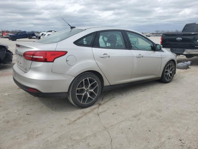 1FADP3FE4HL292365 - 2017 FORD FOCUS SE SILVER photo 3