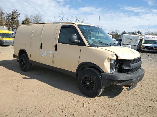 1GCGG25CX81212757 - 2008 CHEVROLET EXPRESS G2 TAN photo 4