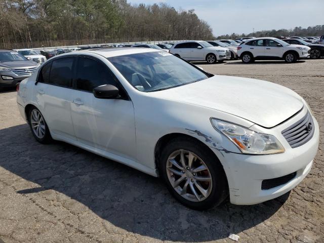 JNKCV61F89M354504 - 2009 INFINITI G37 WHITE photo 4