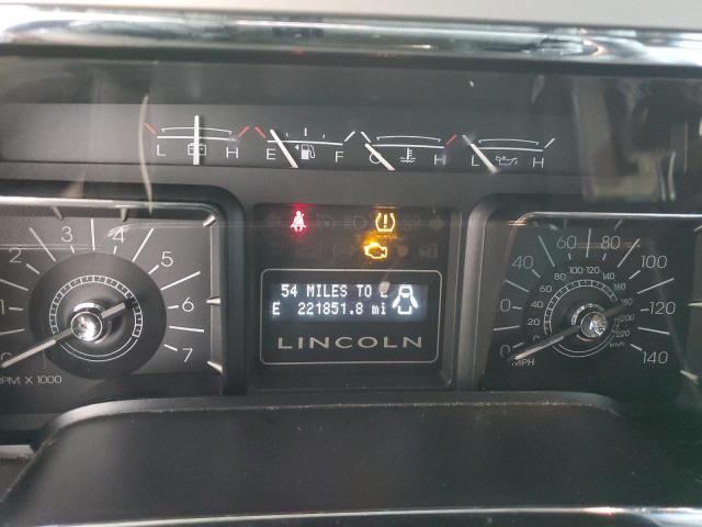 5LMFU28548LJ05752 - 2008 LINCOLN NAVIGATOR შავი ფოტო 9