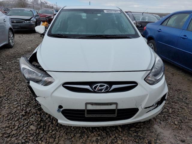 KMHCU5AE4DU073956 - 2013 HYUNDAI ACCENT GLS WHITE photo 5