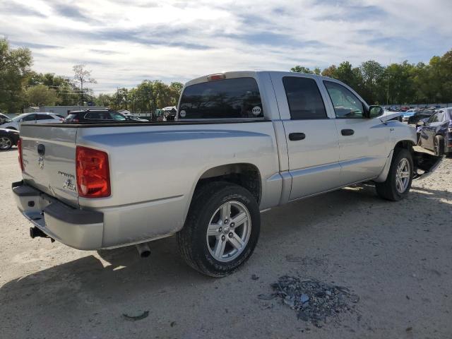 1D7HE38P39S809801 - 2009 DODGE DAKOTA SXT SILVER photo 3