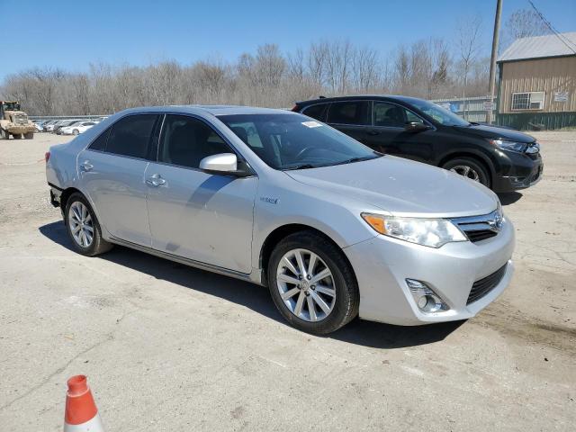 4T1BD1FK0EU103295 - 2014 TOYOTA CAMRY HYBRID SILVER photo 4