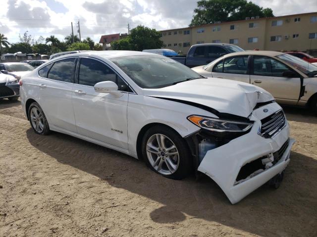 3FA6P0LU9JR261056 - 2018 FORD FUSION SE HYBRID WHITE photo 4