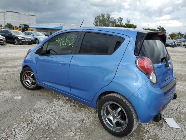 KL8CD6S99FC783092 - 2015 CHEVROLET SPARK 1LT BLUE photo 2