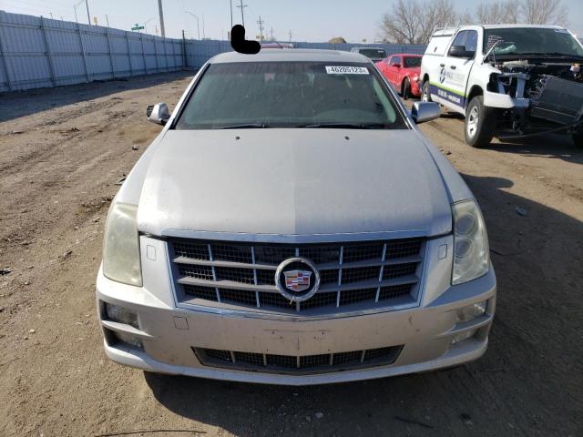 1G6DW67V580102767 - 2008 CADILLAC STS SILVER photo 5