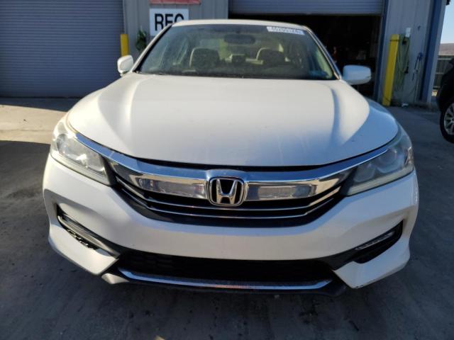 1HGCR2F85GA029169 - 2016 HONDA ACCORD EXL WHITE photo 5