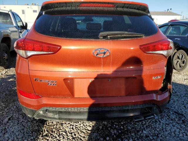 KM8J33A20HU421617 - 2017 HYUNDAI TUCSON LIMITED ORANGE photo 6