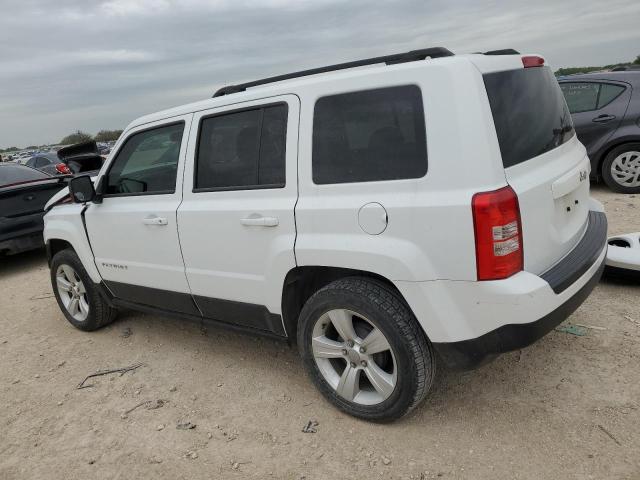 1C4NJPFBXFD328774 - 2015 JEEP PATRIOT LATITUDE WHITE photo 2