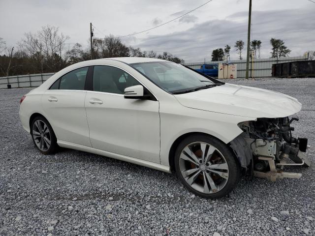 WDDSJ4EB2JN506933 - 2018 MERCEDES-BENZ CLA 250 WHITE photo 4