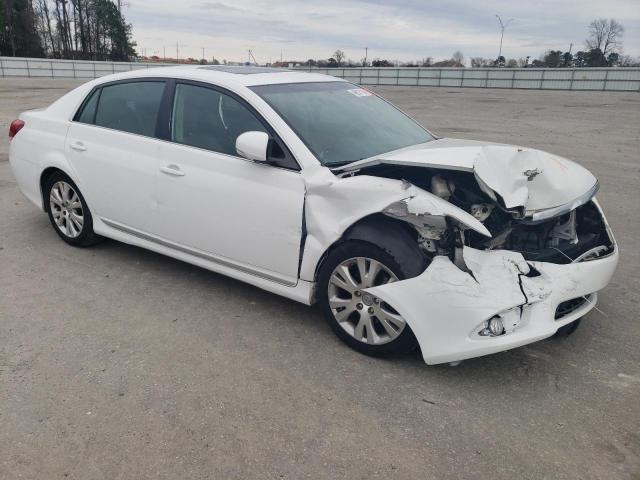 4T1BK3DB3BU405454 - 2011 TOYOTA AVALON BASE WHITE photo 4