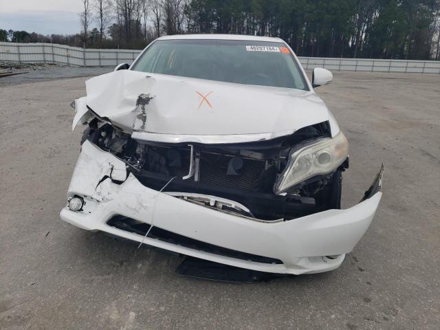 4T1BK3DB3BU405454 - 2011 TOYOTA AVALON BASE 白色 照片 5