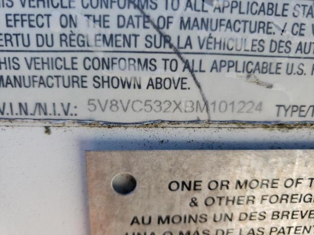 5V8VC532XBM101224 - 2011 VAN HOOL ALL MODELS WHITE photo 8