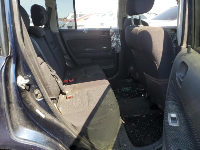 JTLKT324940155948 - 2004 TOYOTA SCION XB BLACK photo 10