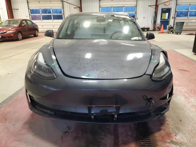 5YJ3E1EB9NF249727 - 2022 TESLA MODEL 3 GRAY photo 5