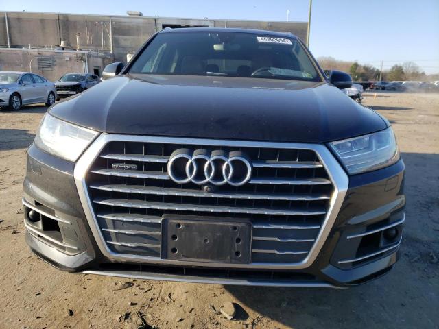 WA1VAAF79JD011242 - 2018 AUDI Q7 PRESTIGE შავი ფოტო 5