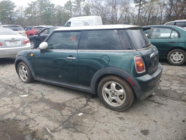 WMWMF33549TU74132 - 2009 MINI COOPER GREEN photo 2
