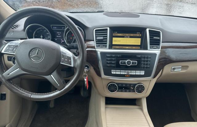 4JGDA5HB2CA007124 - 2012 MERCEDES-BENZ ML 350 4MATIC BLACK photo 9