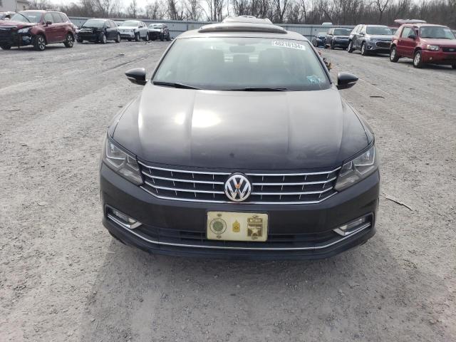 1VWCT7A36GC029630 - 2016 VOLKSWAGEN PASSAT SEL BLACK photo 5