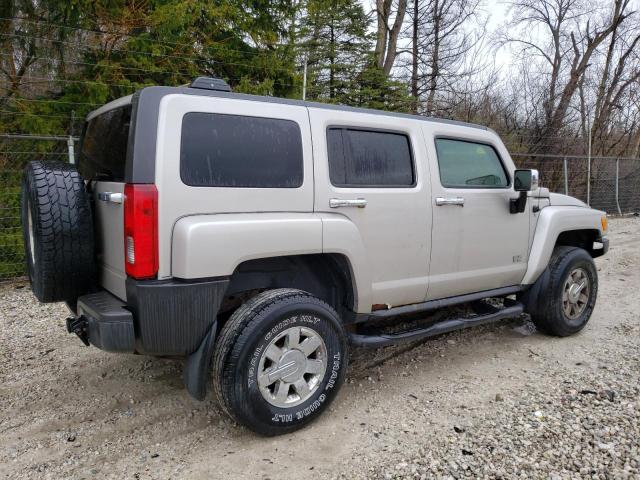 5GTEN43E388197046 - 2008 HUMMER H3 LUXURY SILVER photo 3