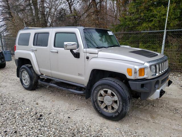 5GTEN43E388197046 - 2008 HUMMER H3 LUXURY SILVER photo 4